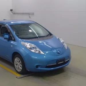 Электромобиль хэтчбек Nissan Leaf кузов AZE0 модификация X гв 2015