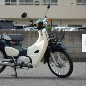 Мотоцикл дорожный Honda Super Cub рама AA09 скутерета корзина рундук