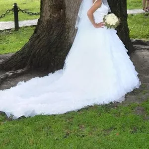 Продаётся  Свадебное платье Sincerity BRIDAL 